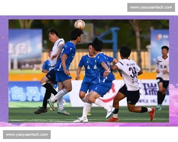 聚焦绿茵背后的声音一名足球记者的热血与坚持之路在追梦与奔跑中